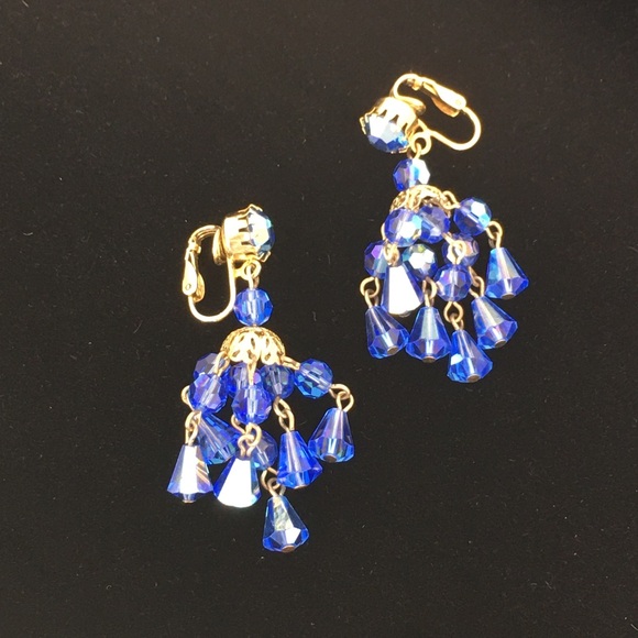 Vintage Hattie Carnegie Signed Austrian Crystal Blue Chandelier Clip Earrings - Picture 6 of 11